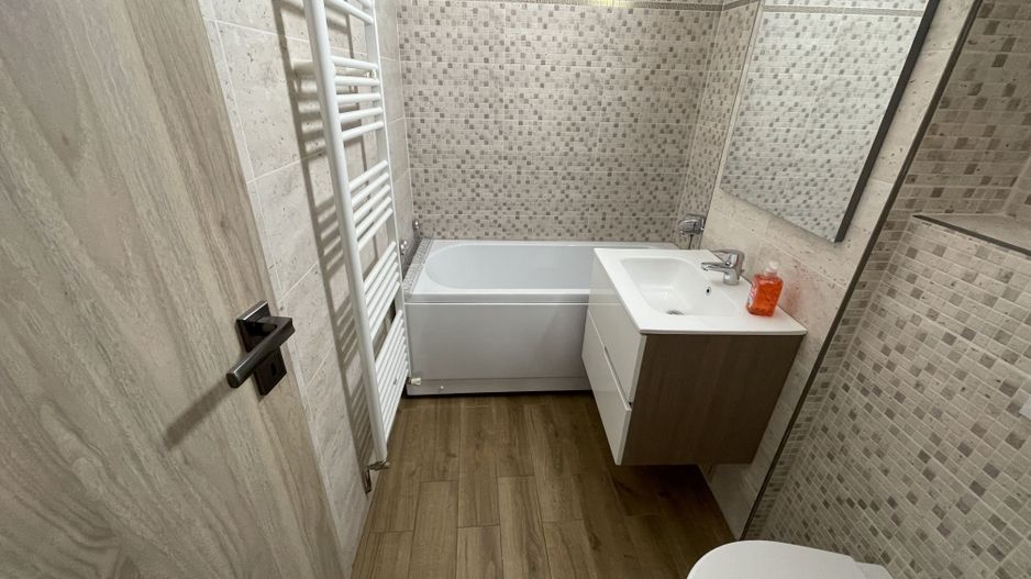 Amenajat complet, mobilat și utilat, totul nou - Poză 21