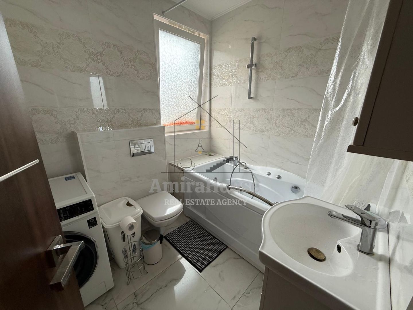 Apartament 3 camere, 75 mp, parcare subterana,  cartierul Andrei Muresanu - Poză 16