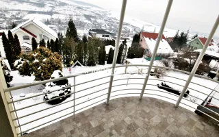 Casa D-P-E, 5 camere 200 mp,1.000 mp teren, garaj, semineu - Poză 15