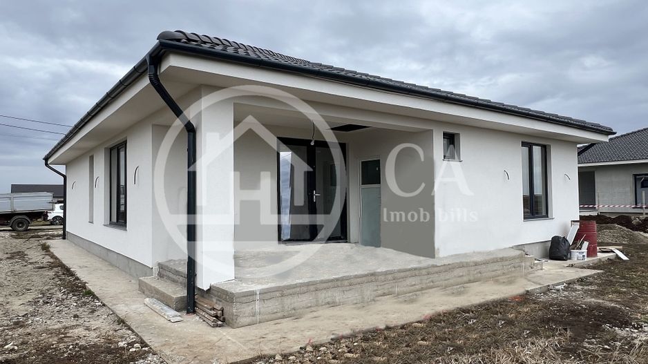 Casa cu 4 camere de vanzare in Livada, Bihor - Poză 2