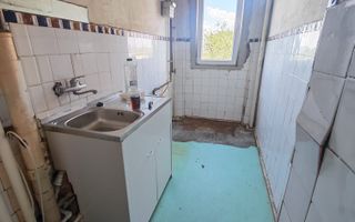 Apartament 2 camere decomandat Bloc Anvelopat Prelungirea Ghencea - Poză 3