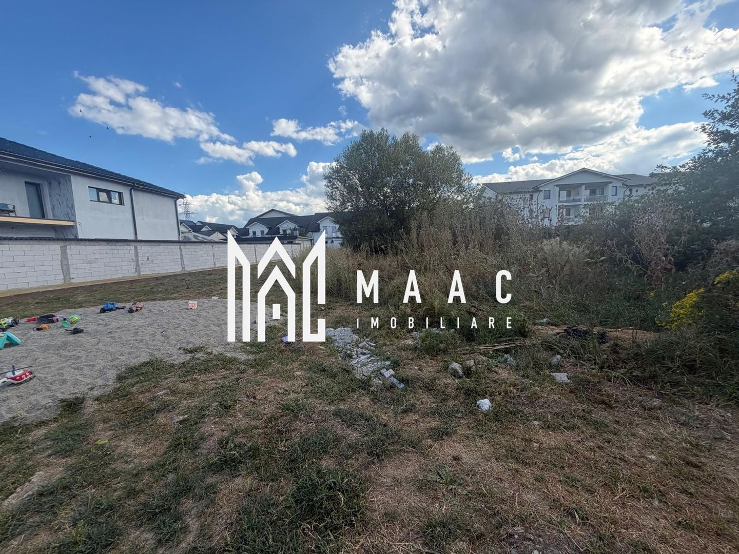Teren intravilan de vânzare | Sibiu, Arhitecților | 2.557 mp | 50 m - Poză 3