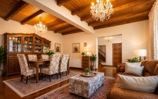 Casa solida,farmec autentic,echipata,garaj incalzit,pod,curte relaxanta,Santana - Poză 1