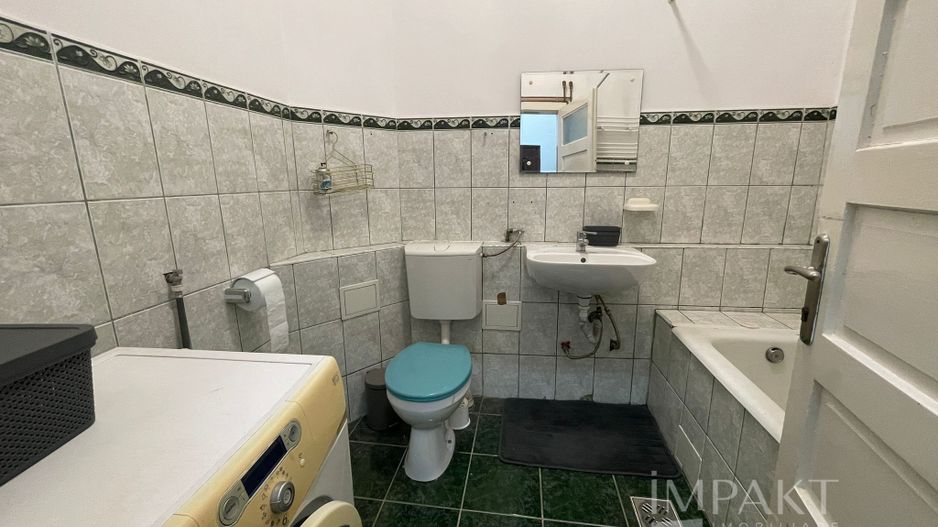 Apartament cu 2 camere in inima orasului - Poză 6
