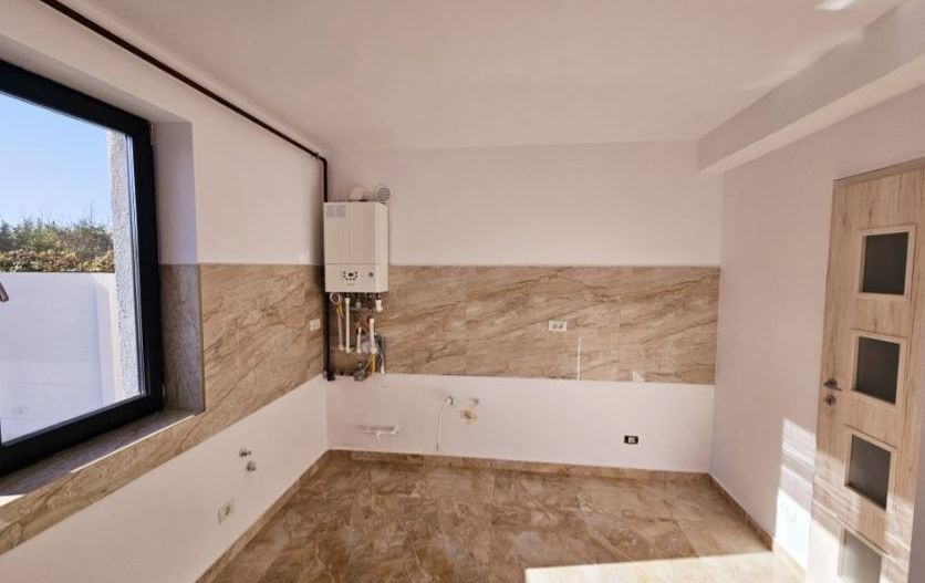 Casa etaj Ciorogarla - Poză 8