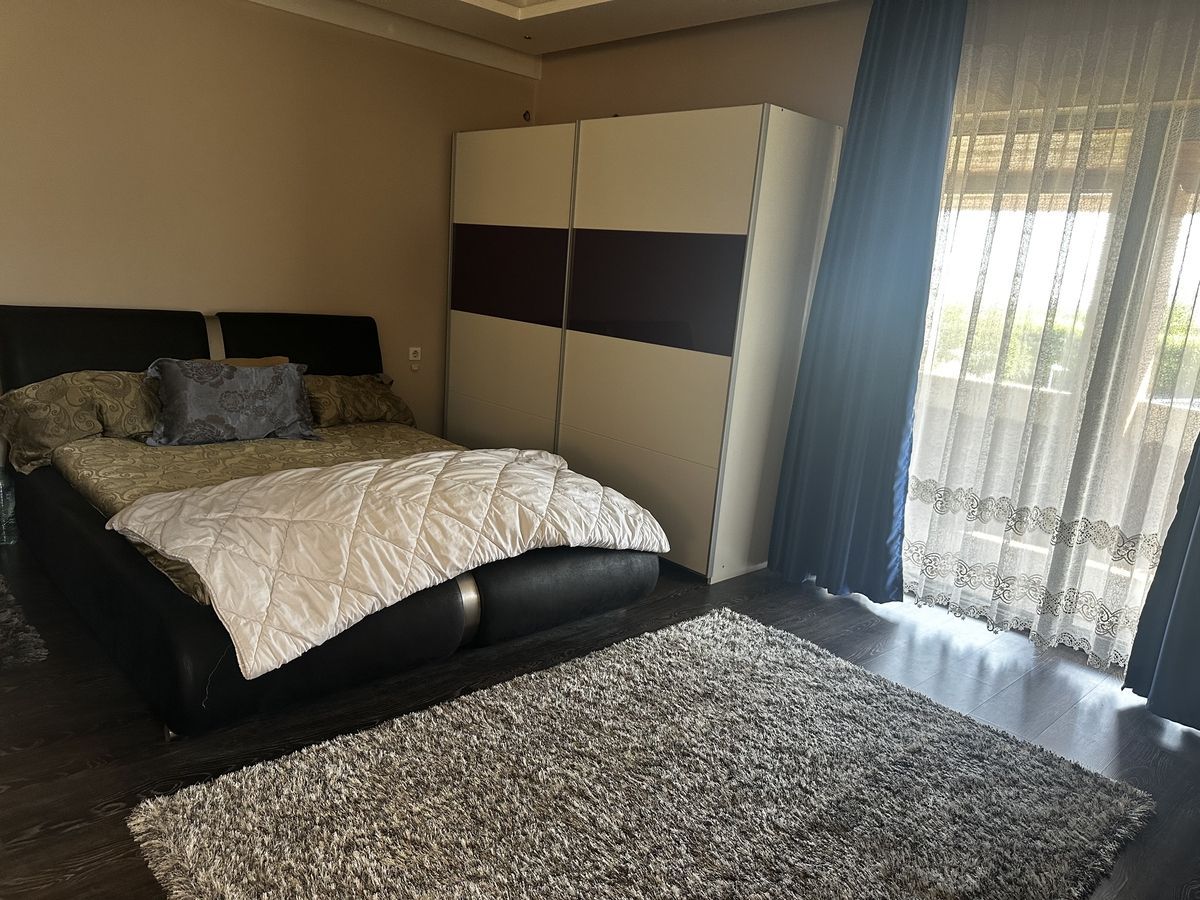 Vila spatioasa de inchiriat | 5 camere| costuri mici la intretinere - Poză 8