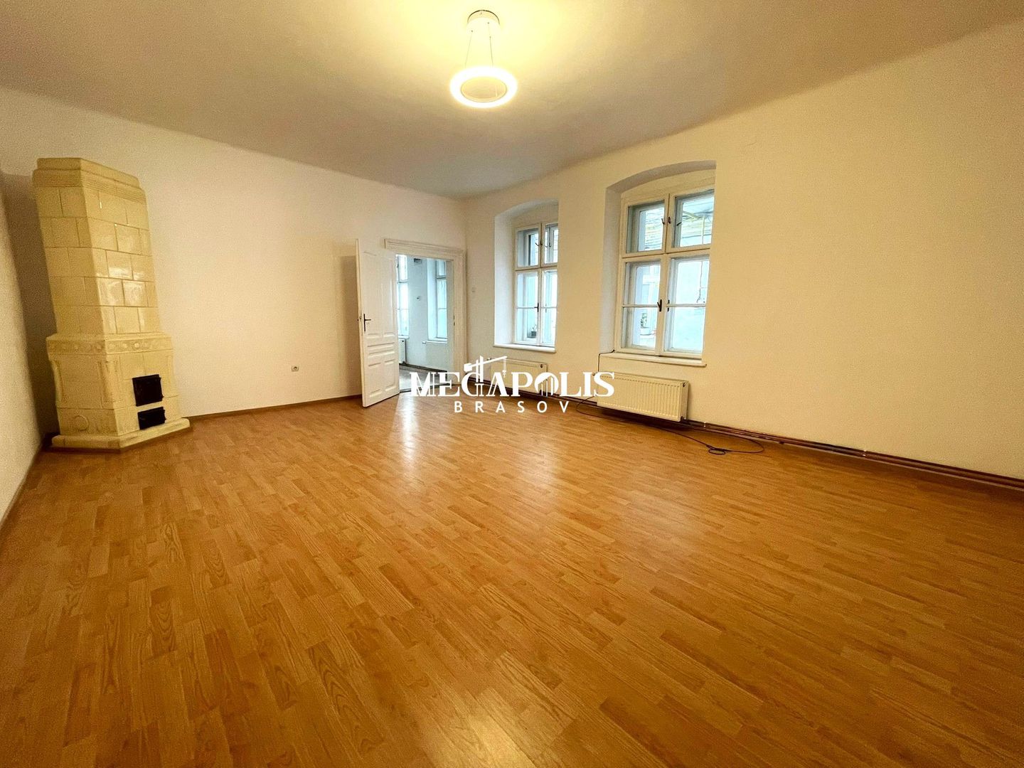 Apartament 2 camere Schei - Poză 1
