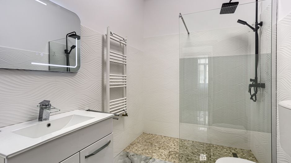 Apartament cu 3 camere zonă Ultracentrală etaj 1 - Poză 7