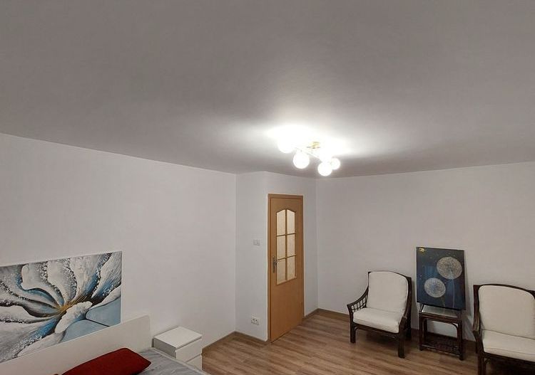 Vanzare Garsoniera 42 mp 3 Minute Mall Vitan Complet Renovata - Poză 6