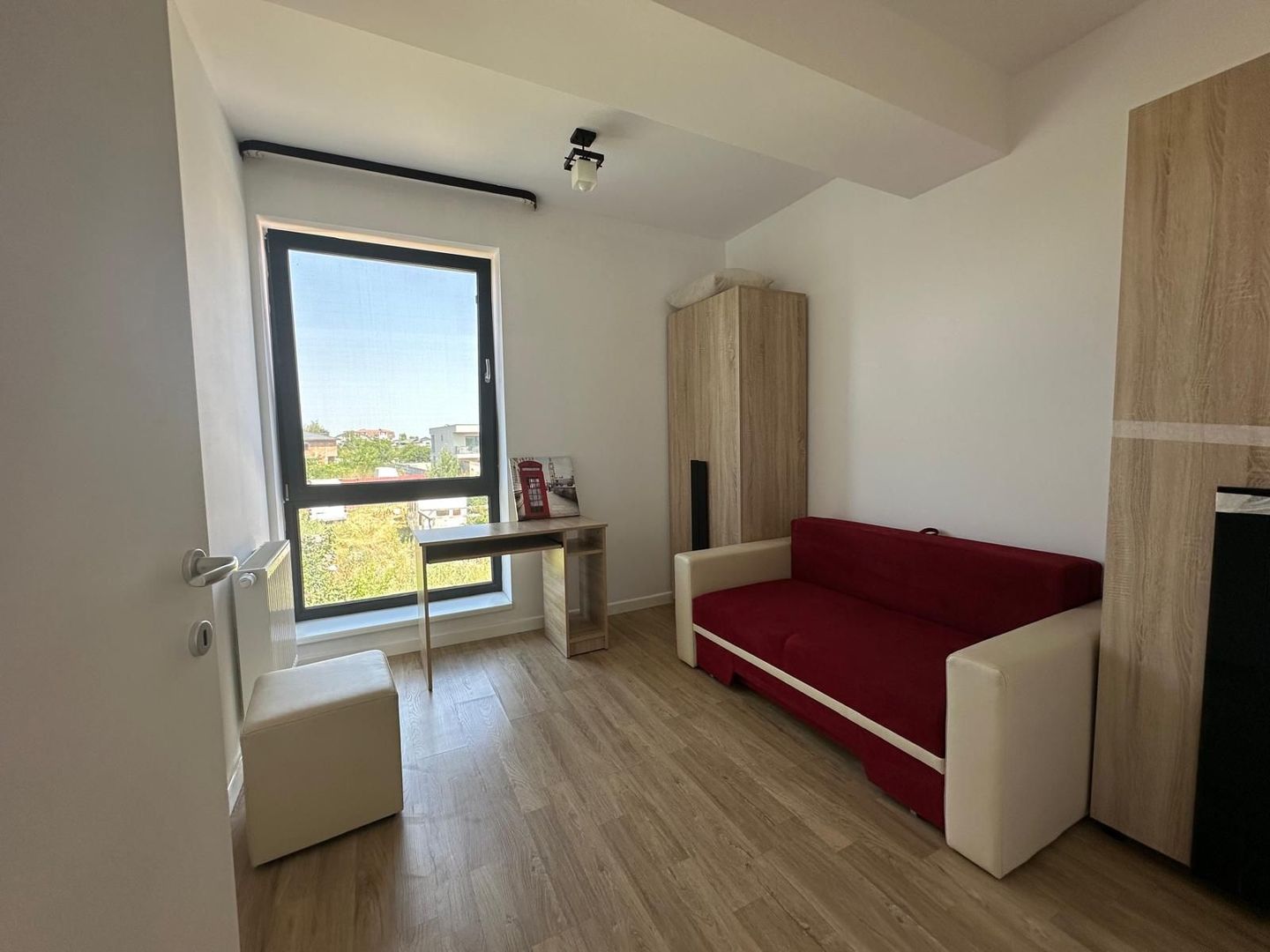 Prelungirea Ghencea – Casă spațioasă, mobilată și utilată, în complex - Poză 7