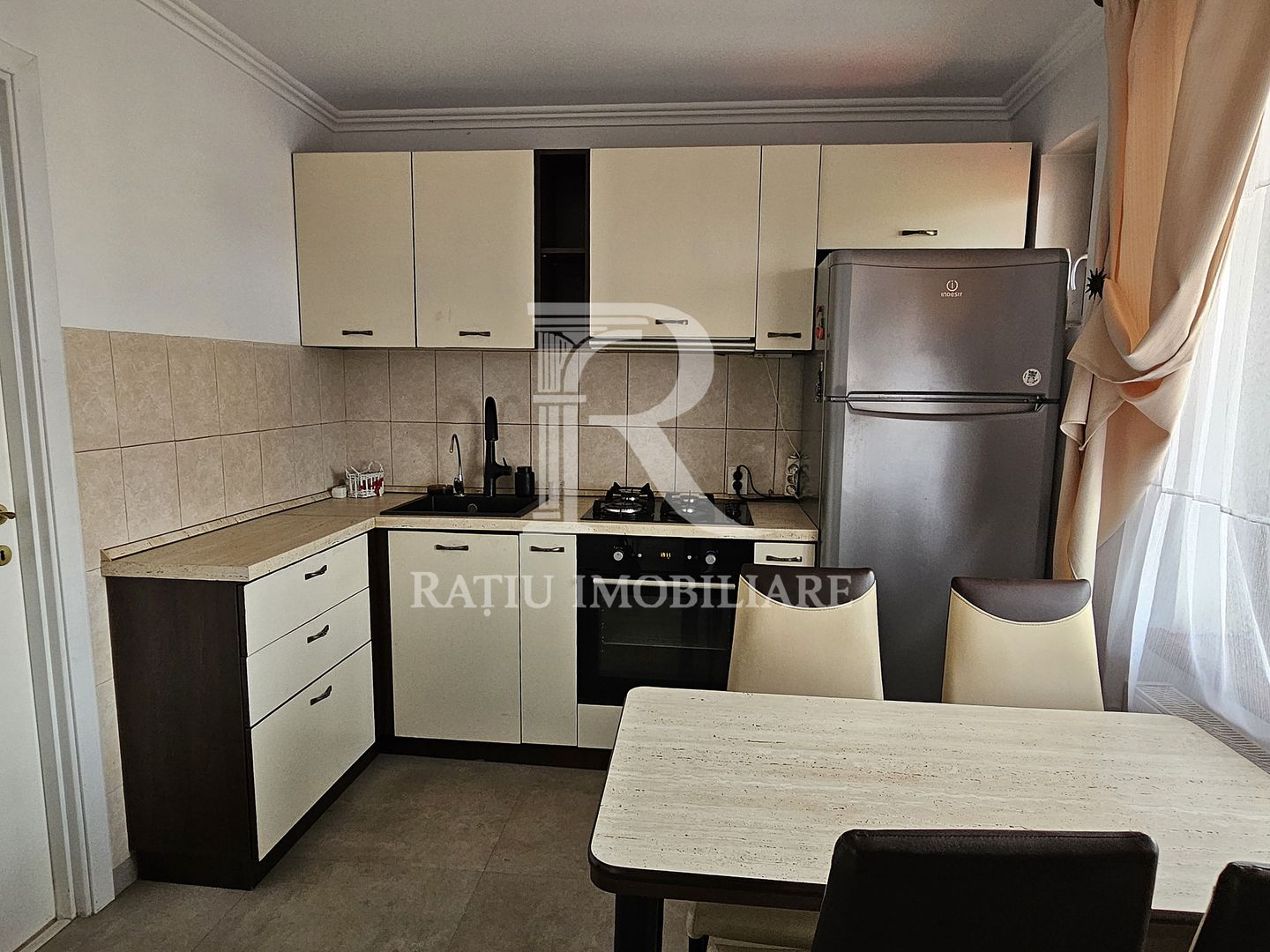 Apartament cu 2 camere | Parcare Supraterana | Dimitrie Cantemir | Oradea - Poză 5