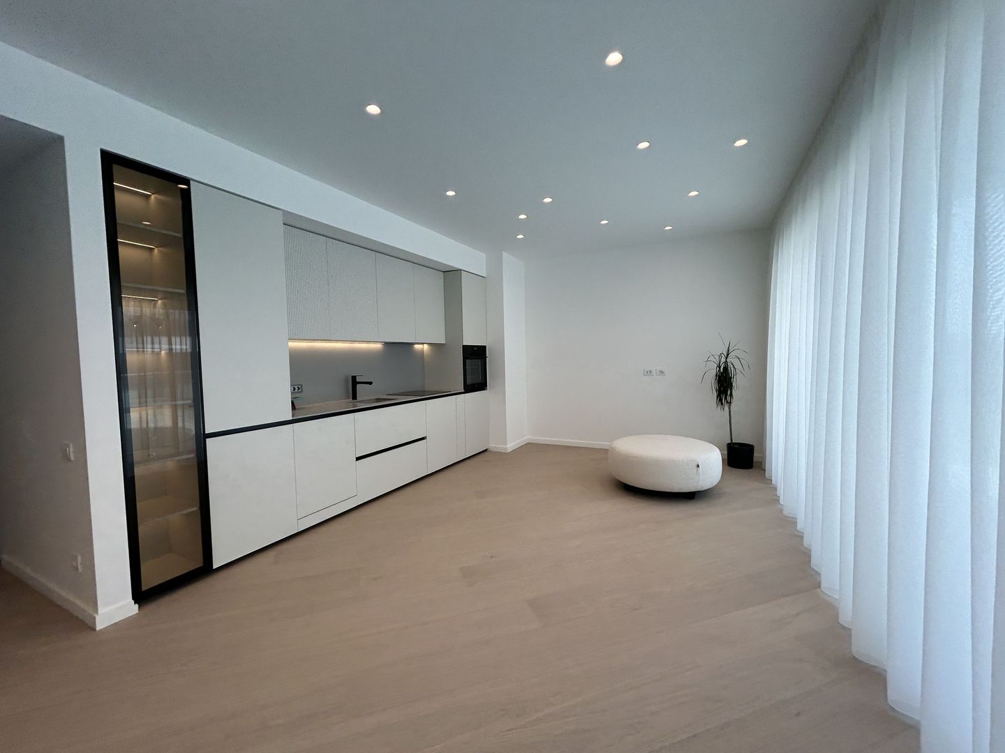 Apartament 3 camere | Aviatiei | Promenada Mall - Poză 8