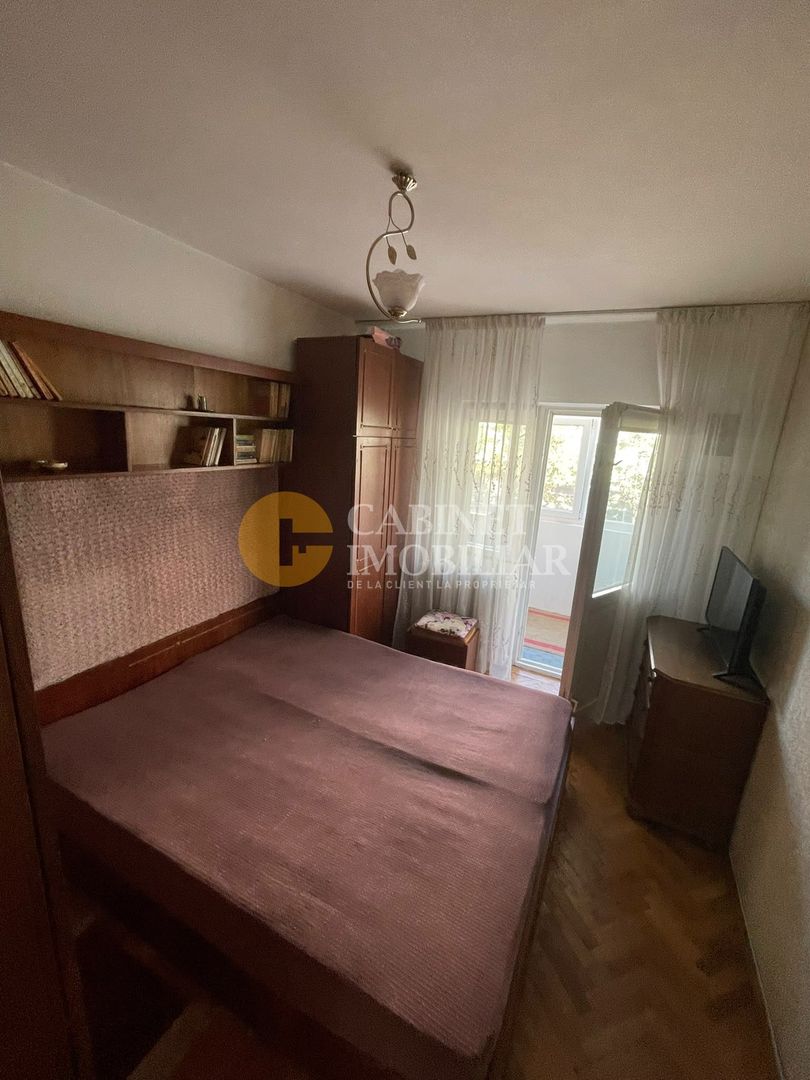 APARTAMENT 3 CAMERE - PODUL DE FIER decomandat - Poză 3