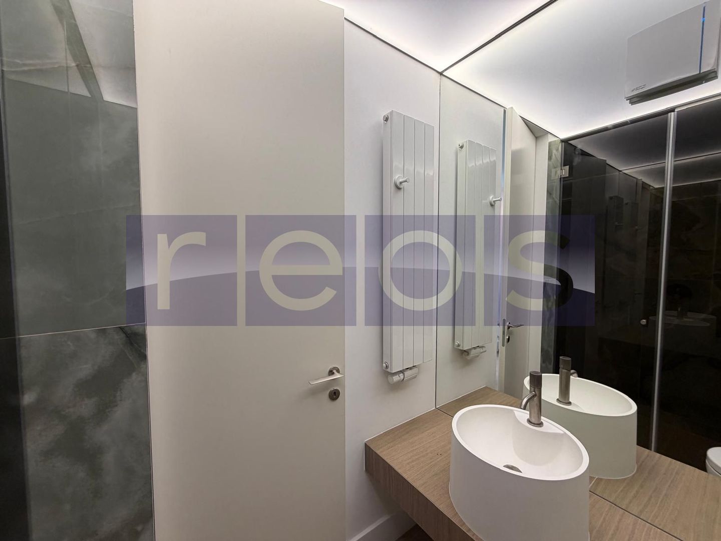 VANZARE APARTAMENT 105MP | CORTINA | 3CAMERE | NEMOBILAT | TERASA 26MP - Poză 13