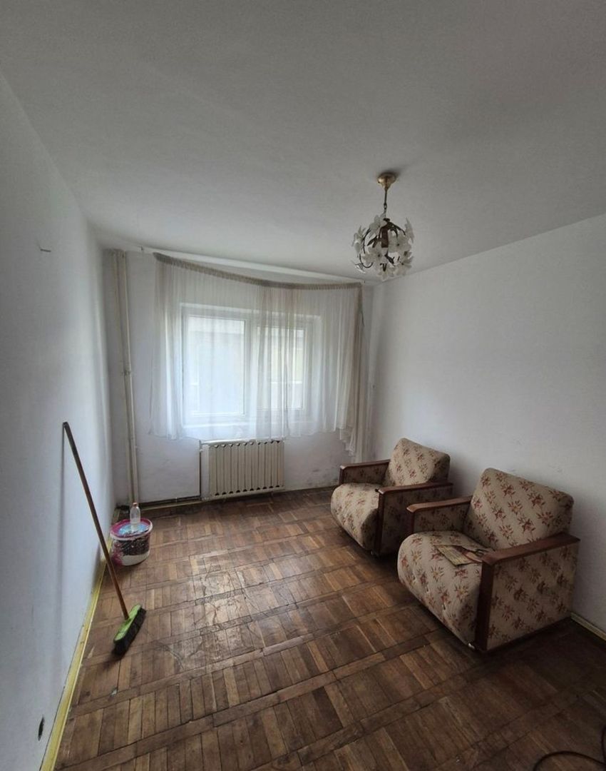 Vand apartament 3 camere Lunca - Poză 6