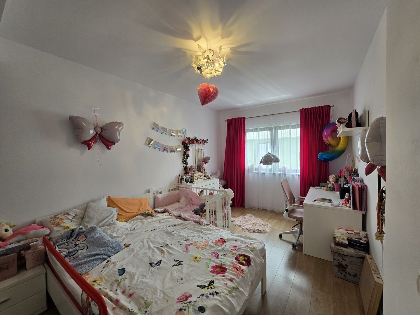 Apartament in casa insiruita, Dumbravita, 2 Dormitoare, Loc de parcare, Curte - Poză 5