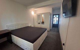 Apartament duplex de închiriat, Strada Sărăriei, Albești - 3 camere, 700 euro/lună - Poză 7