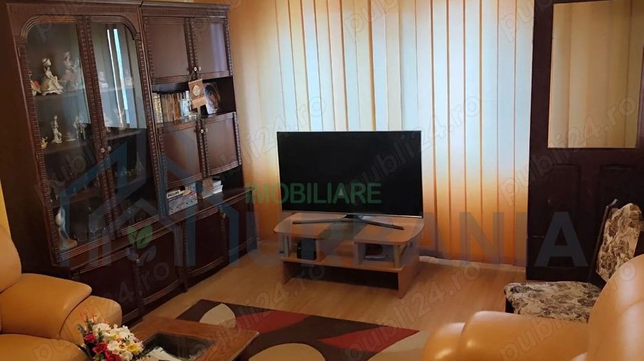 VÂNZARE Apartament 3 camere 75MP - Poză 2