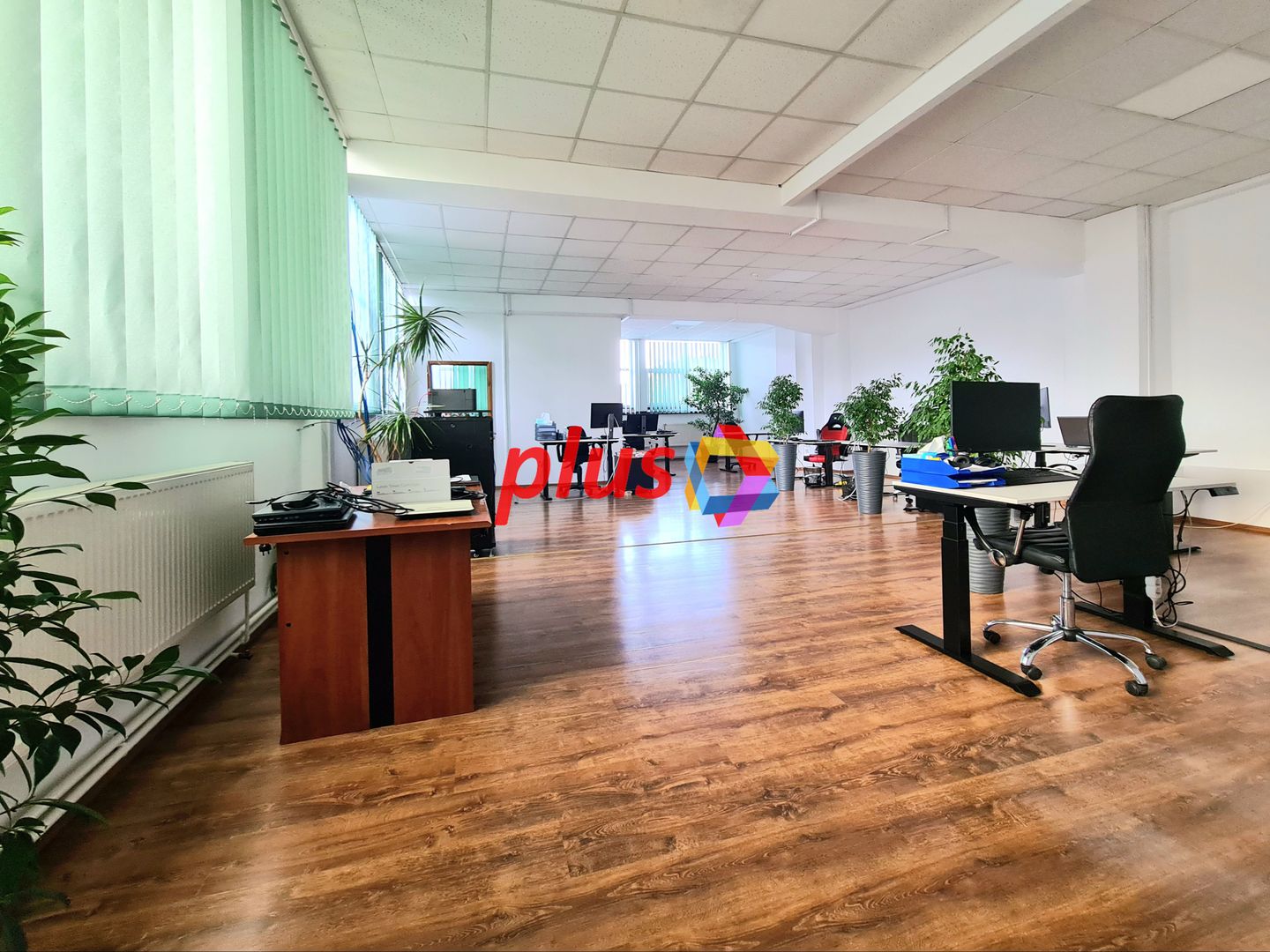 Spatiu birouri de închiriat Brasov - 110 mp # plus-imo.ro - Poză 1