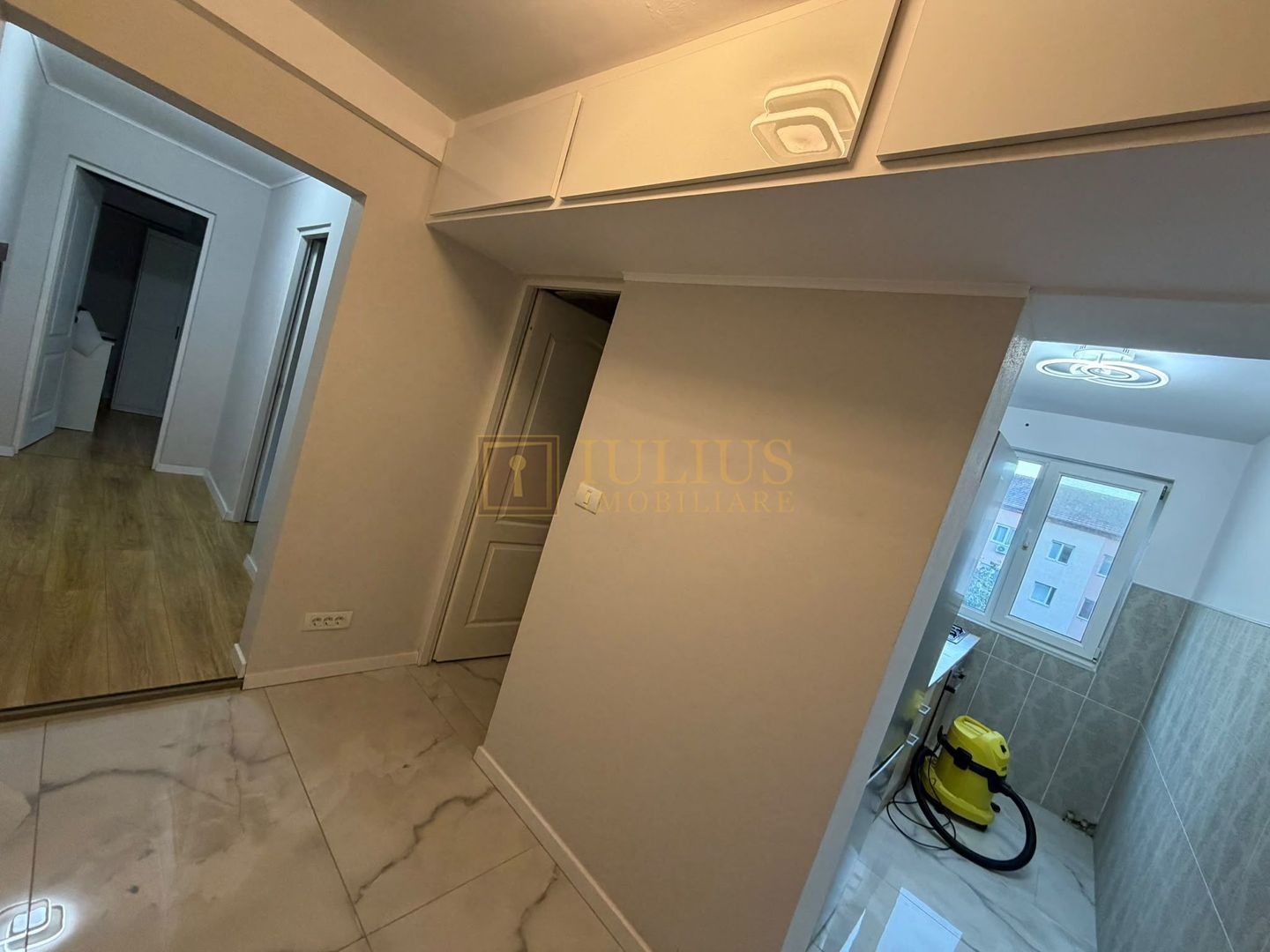 2 camere, zona Sala Olimpia - stadion Dan Paltinisan -Complex Studentesc - Poză 21