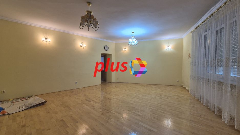 Casa in Brașov - 540 mp  # plus-imo.ro - Poză 1