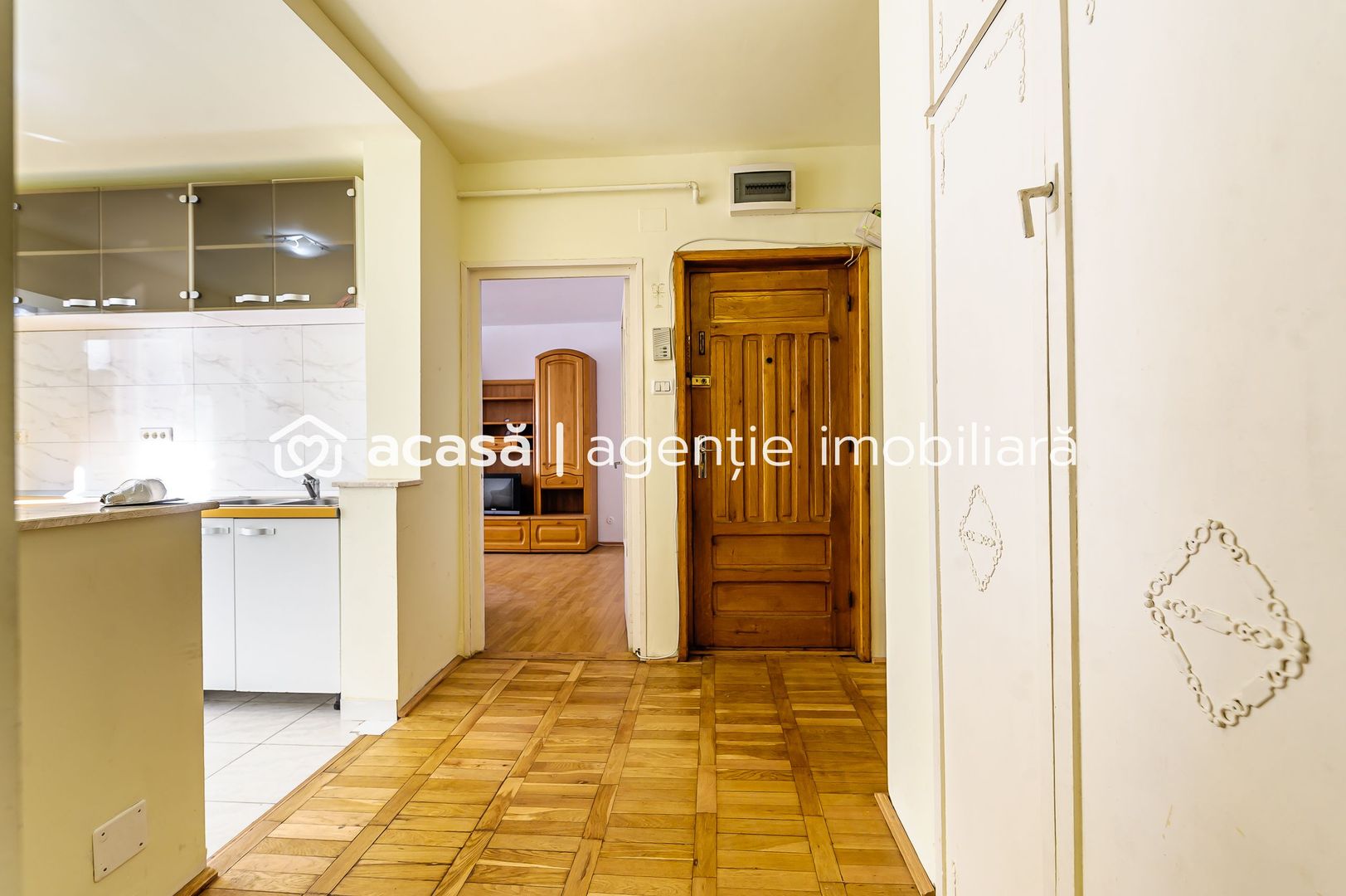 Apartament luminos cu 2 camere - Poză 4