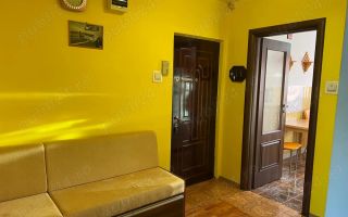 Apartament 3 Camere | 56Mp | Etaj Intermediar | Zona Vasile Aaron - Poză 2