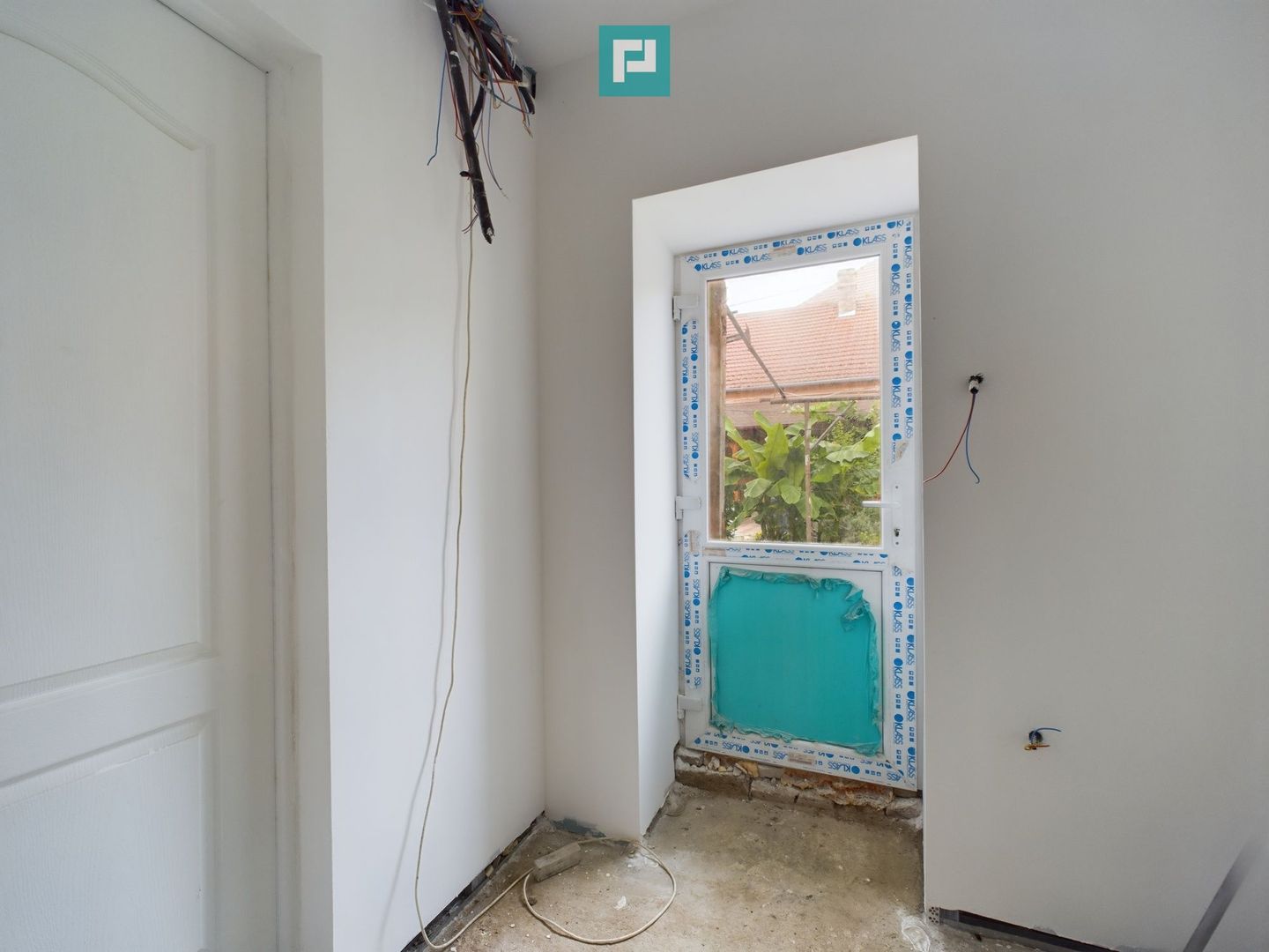 Apartament 2 camere la curte comună - Poză 16