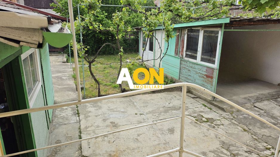 Casa 4 camere, 2 garaje, 652 mp teren, zona exclusivista, Cetate - Poză 8