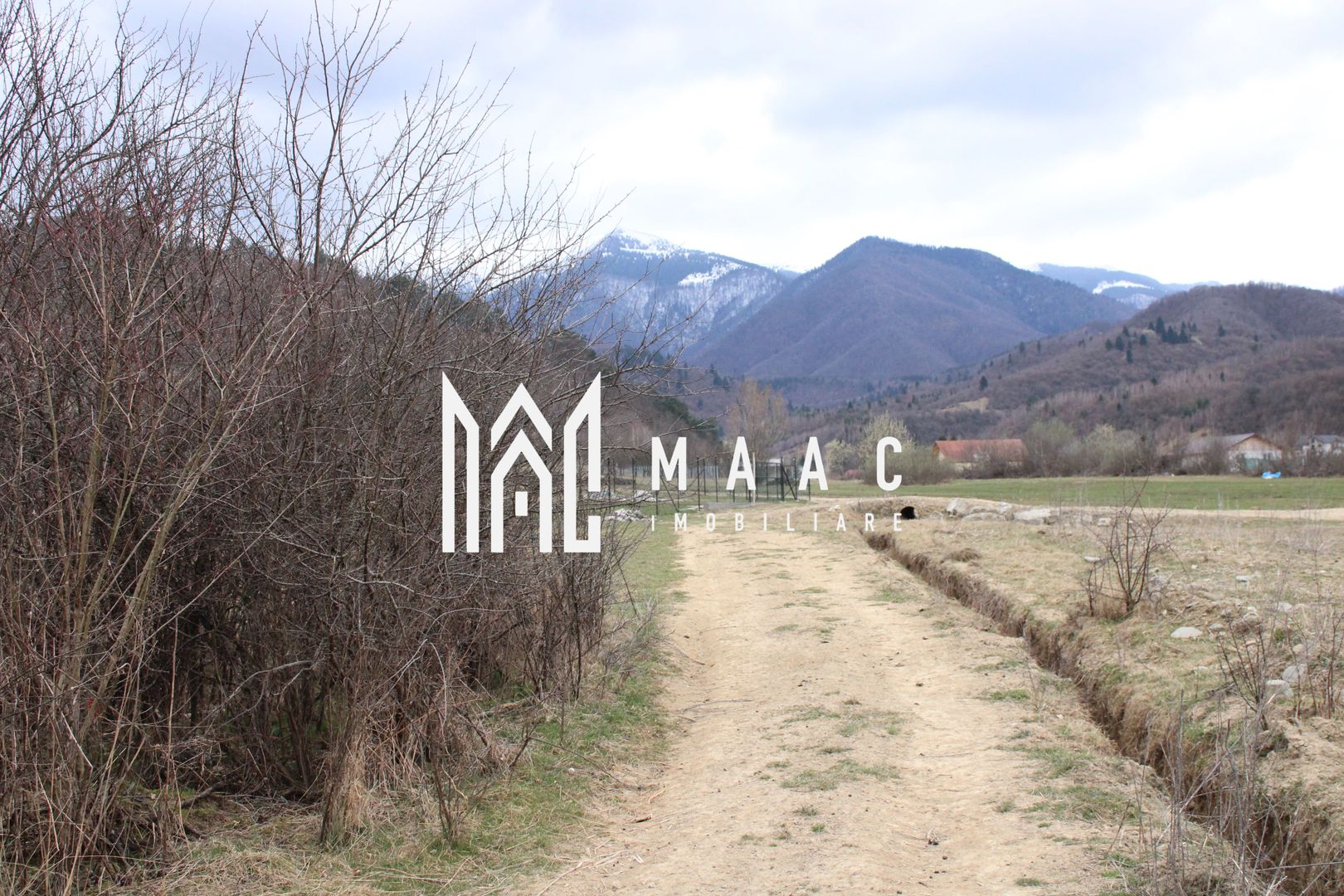 Pământ I Fereastră către Eternitate în  Transilvania - Poză 19