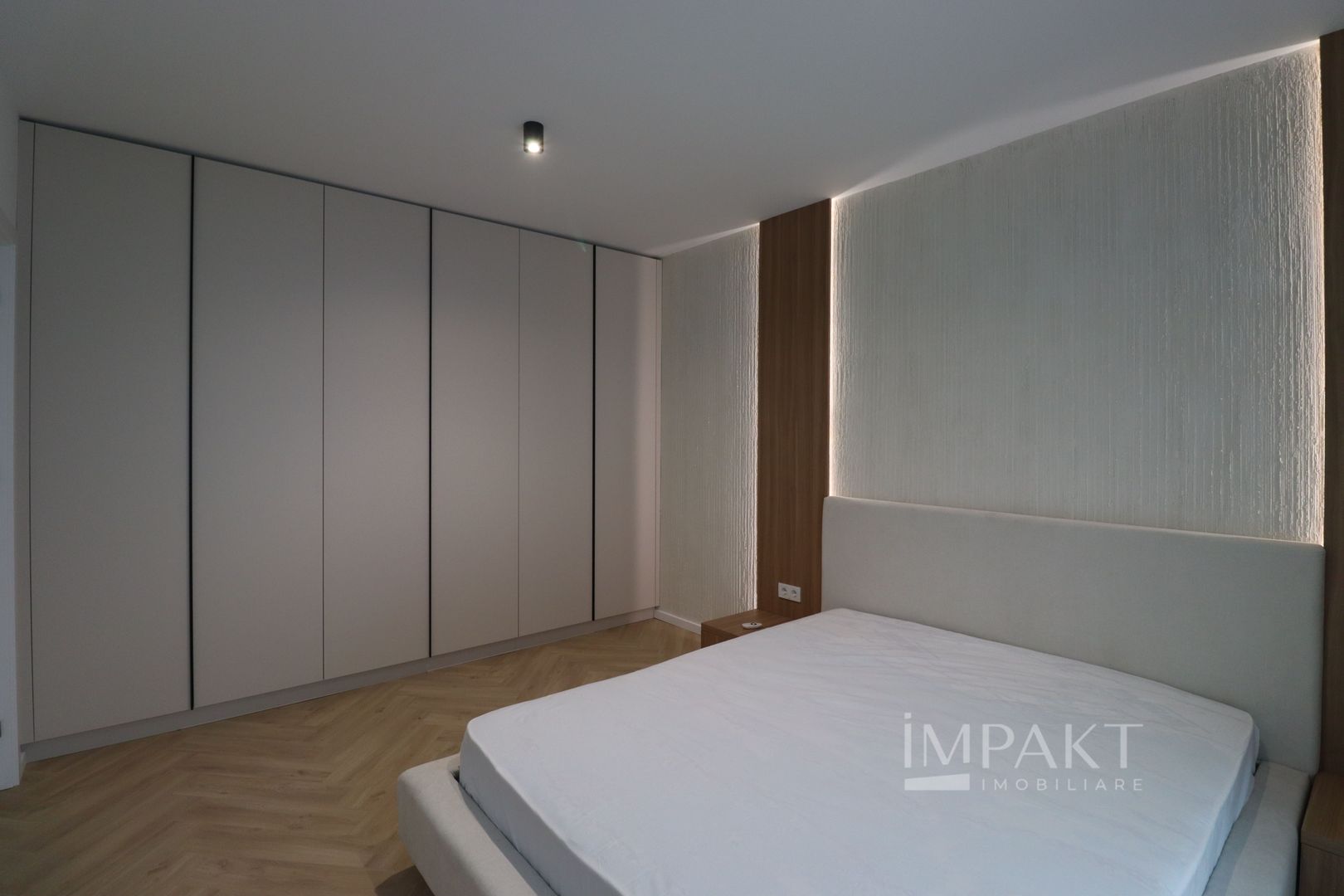 Apartament superb cu 2 camere, situat intr-o cladire noua, zona Iulius - Poză 12