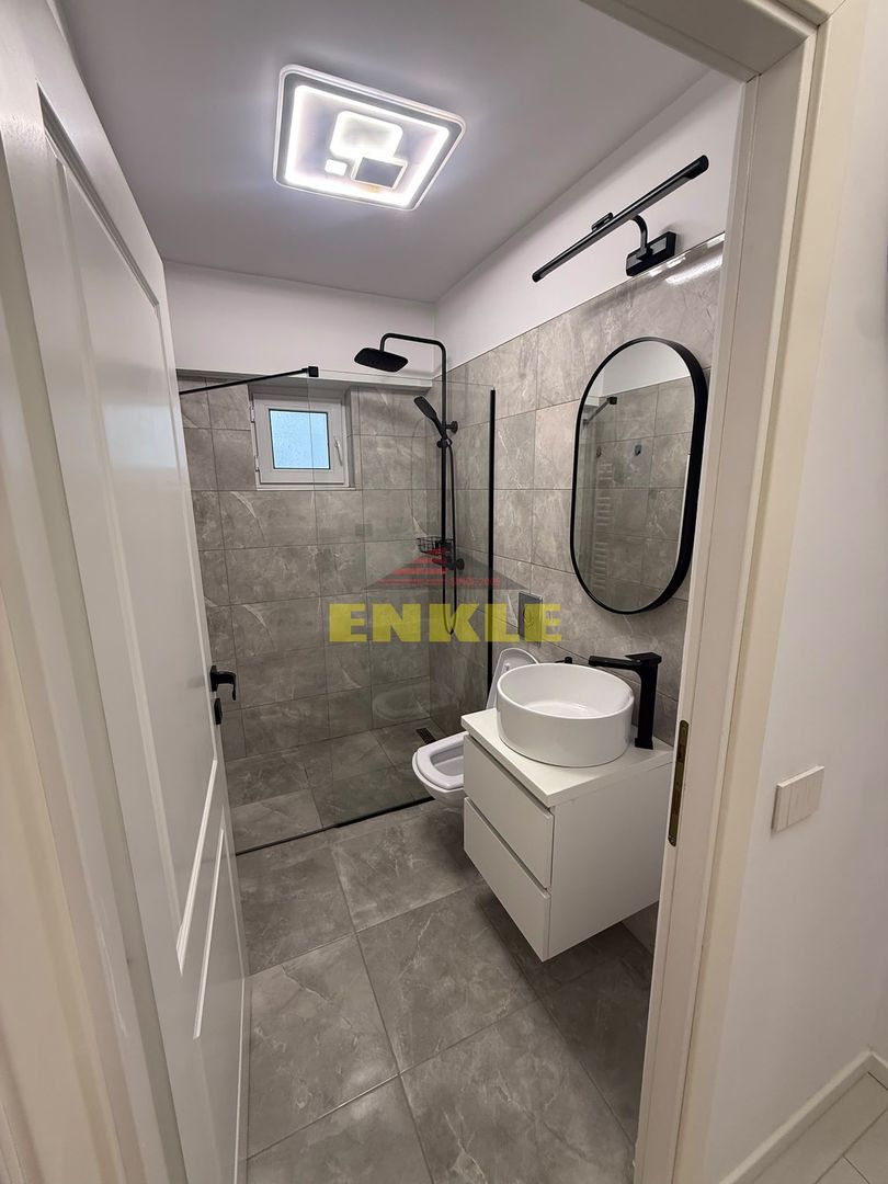 DE ÎNCHIRIAT – APARTAMENT ULTRAMODERN CU 3 CAMERE - Poză 14