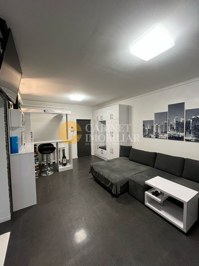 Apartament 3 camere - Etaj Intermediar - Poză 1