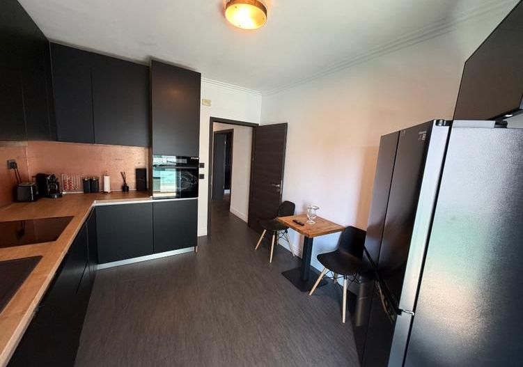Apartament premium cu 4 camere, terasă panoramică și 2 parcări - Poză 9