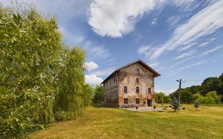 Moară istorică cu teren și luciu de apă în Aldești - Poză 8