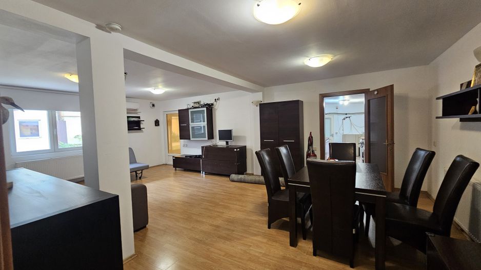 Casa 4 camere - curte 400mp Sector 4 - Luica -Giurgiului -Piata Resita - Poză 8