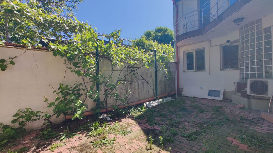 VIla 6 camere Parc Bazilescu, la 9 minute de metrou. - Poză 28