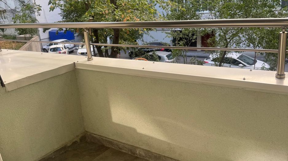 AP. 2 CAMERE TITAN, PRIMA INCHIRIERE, BLOC NOU, METROU 10 MINUTE - Poză 8