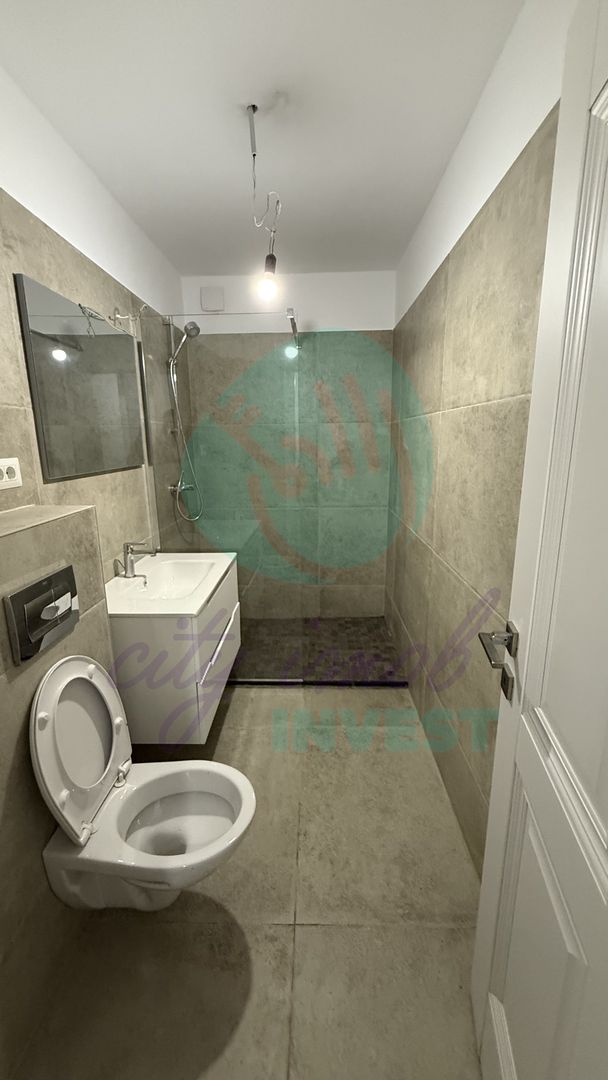 3 camere - ideale pentru activitati sau investitie - Poză 10