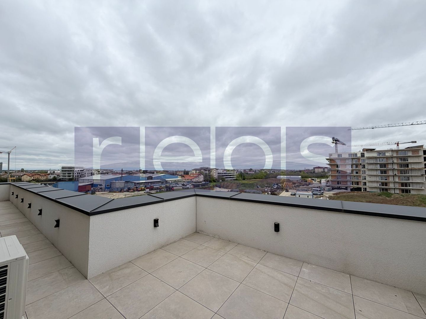 INCHIRIERE APARTAMENT 3 CAMERE | MOBILAT-UTILAT LUX | PARCARE | PIPERA - Poză 29