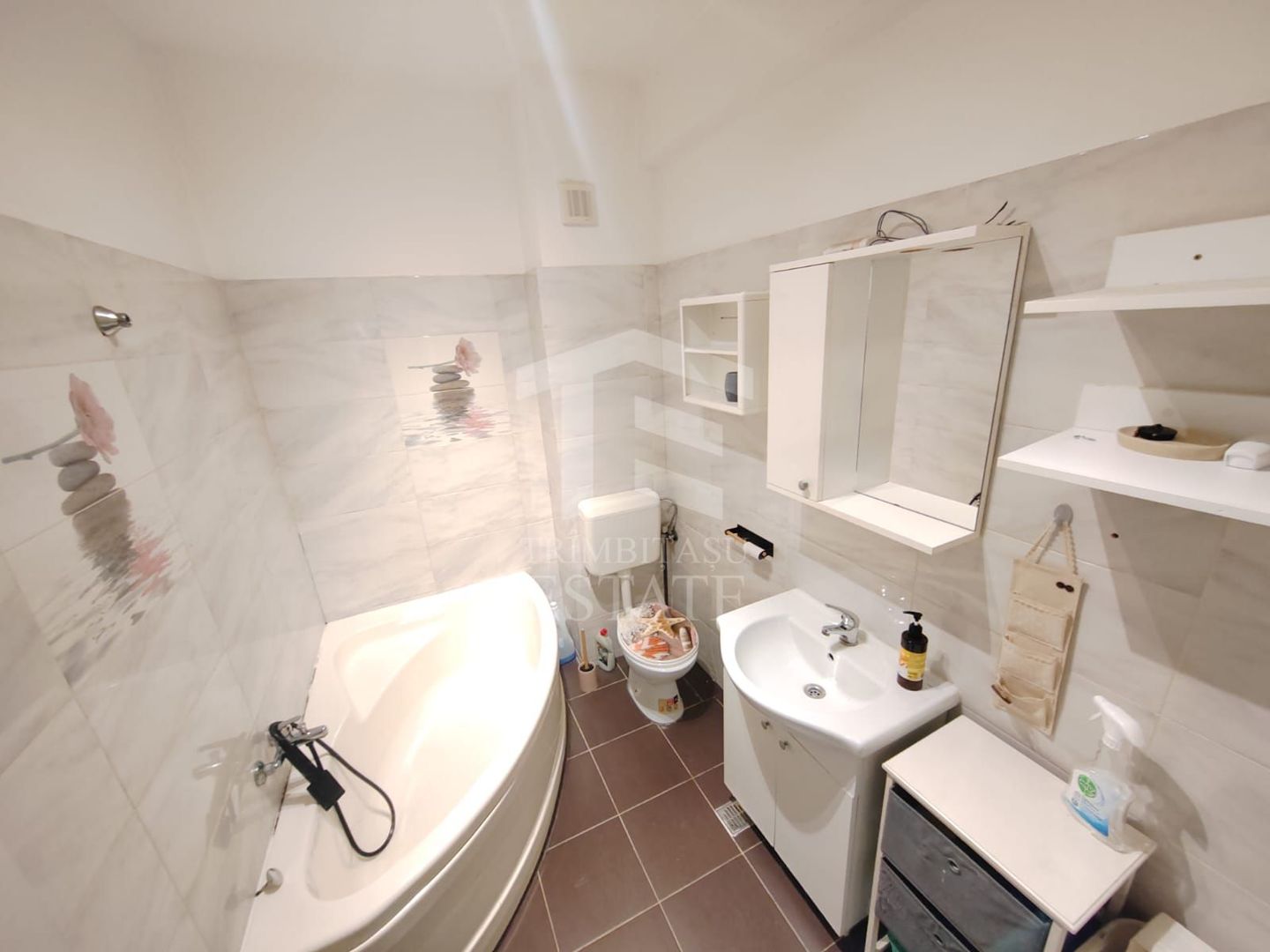Dobroesti Apartament luminos gata de mutare sau inchiriere - Poză 10