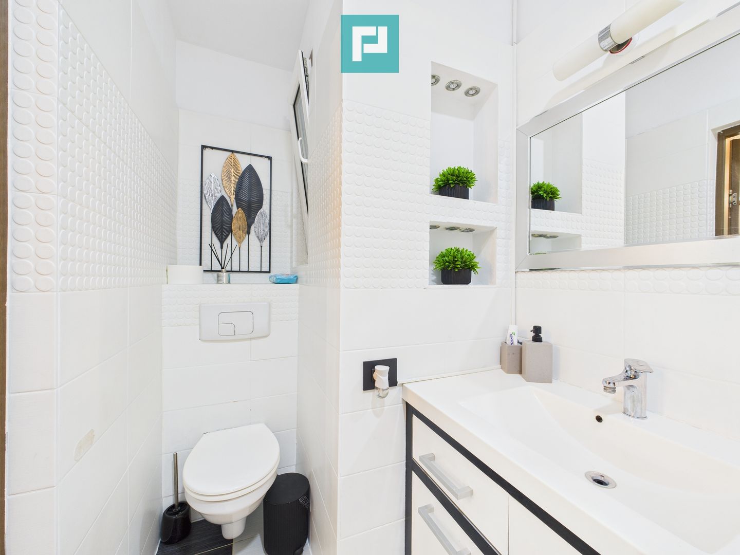 Apartament 3 camere  la curte  - Odobescu - Poză 17