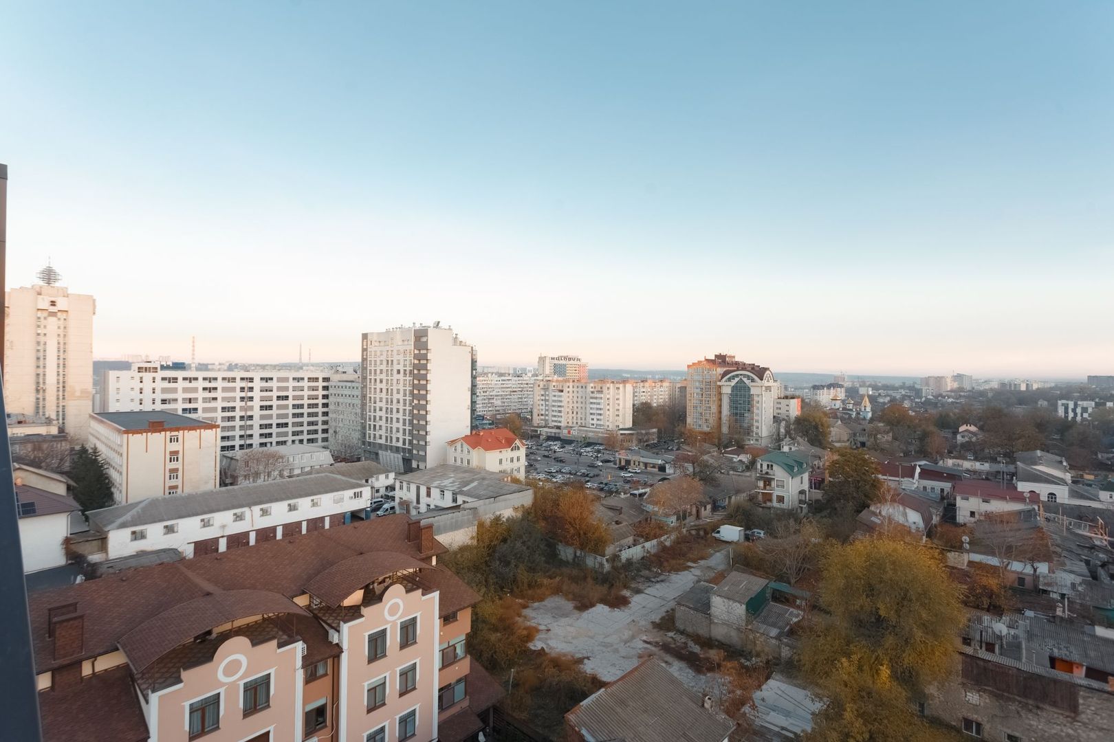 Birouri clasa A de închiriat in centrul Chisinăului. - Poză 16