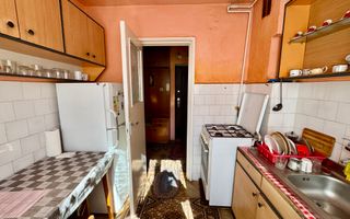 Vand Apartament 2 camere carpati 1 - Poză 10