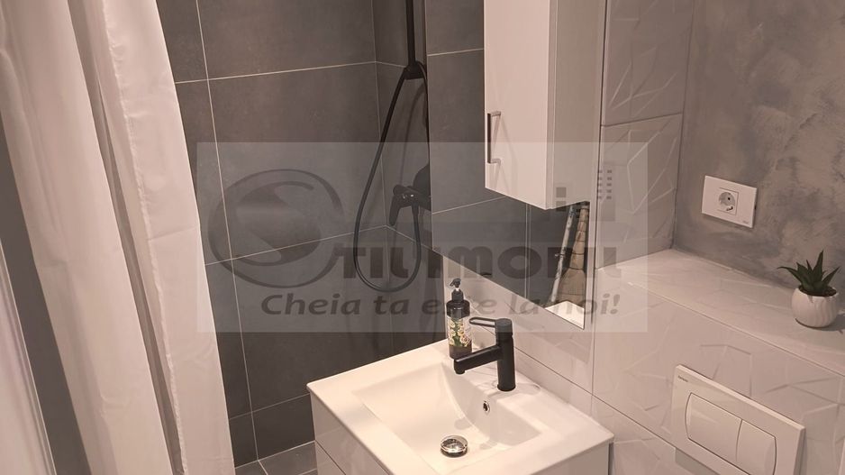 Apartament modern 2 camere - Piata Nicolina - 400 euro - Poză 8