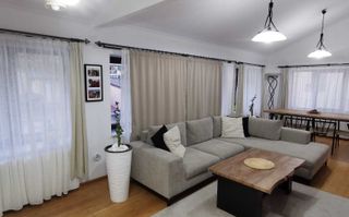 Duplex-apartament 3 camere 90,5mp utili, in vila P+1+M cu curte 639 mp - Poză 1