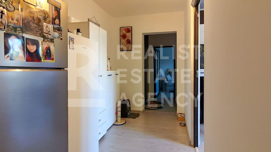 Vânzare, apartament cu 2 camere în zona Drumul Taberei - Poză 3