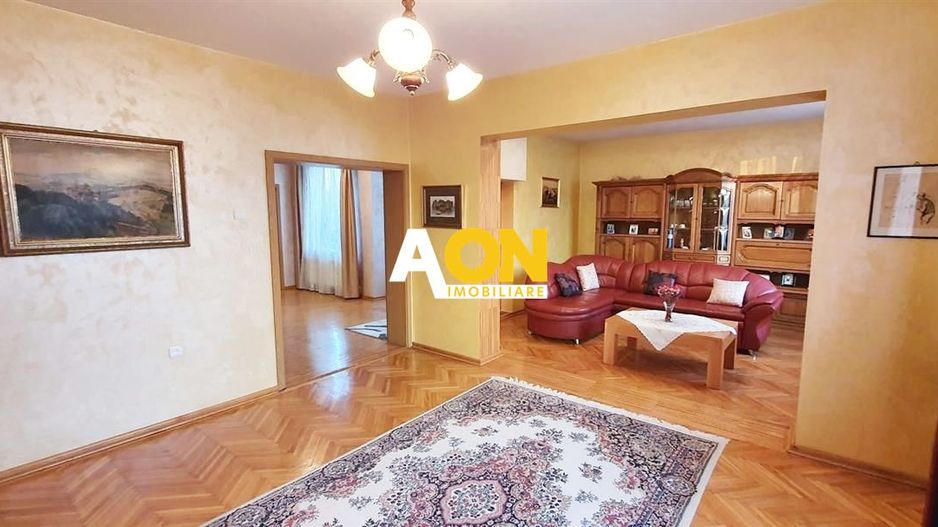 Casa 4 camere, garaj, 680 mp teren, ultracentral, Alba Iulia - Poză 2