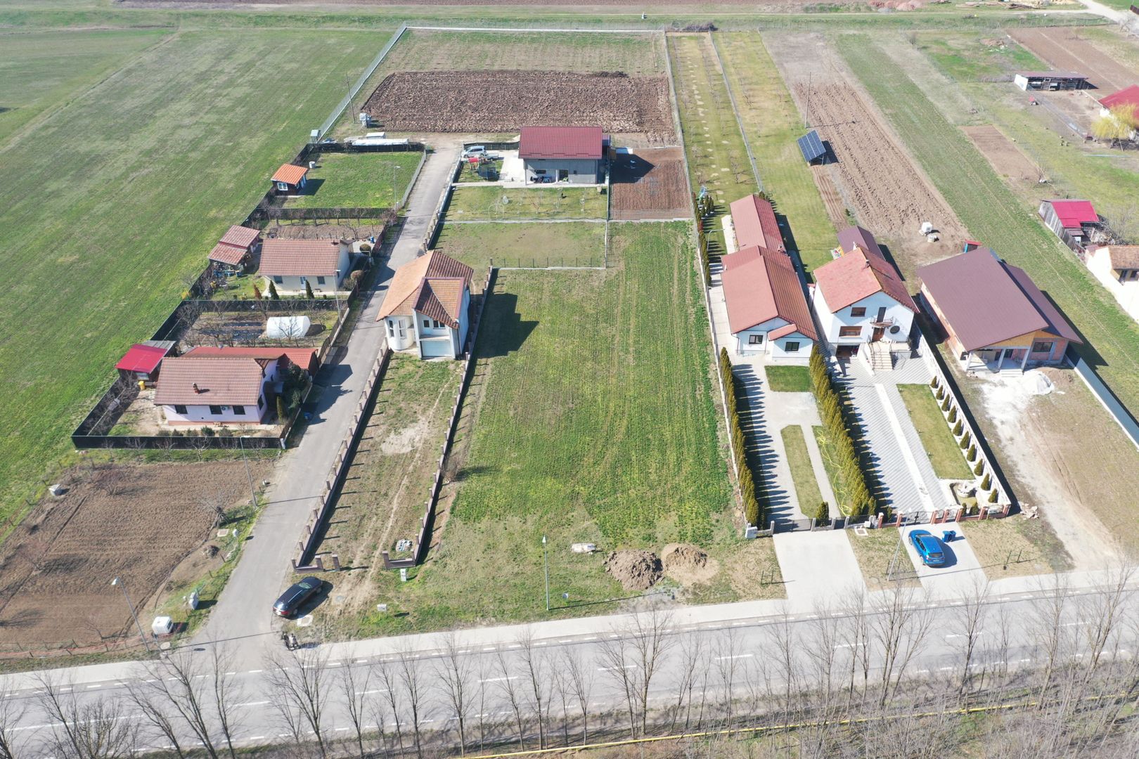 Teren intravilan de vânzare în Ciugud - Poză 3