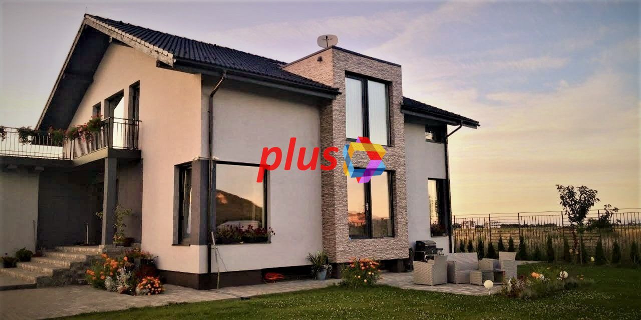 Casă 420 mp Cristian - Poză 1